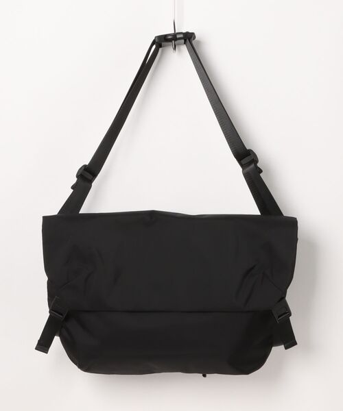【美品】SEKKEI マグネットバックルバック メッセンジャー 多機能 ミニマル NoiR(バッグ) ショルダーバッグ 撥水加工 マグネットバックル