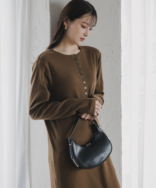 slattgir（スラットジール） ワンピース 高身長 ヘンリーネックカット