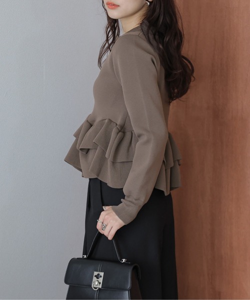 トゥービーシック 2way フリルニットジャケット ペプラム ベルスリーブ 公式】TO BE CHIC(トゥービーシック)のファッション通販 - SANYO