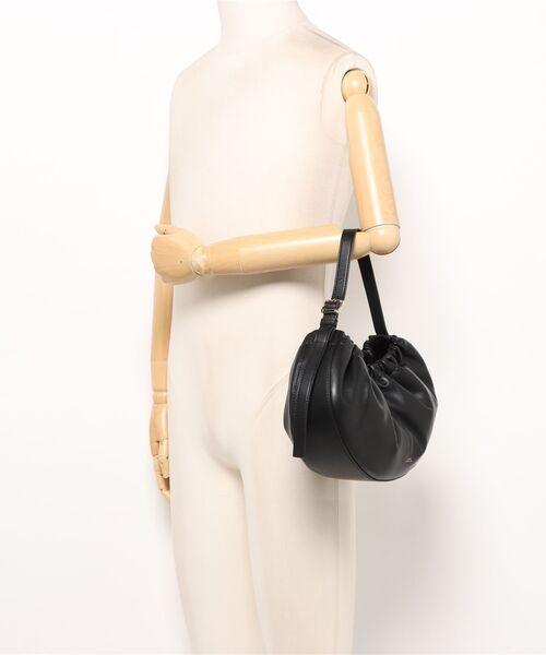 A.P.C.（アーペーセー） トートバッグ SAC NINON HOOP レディース