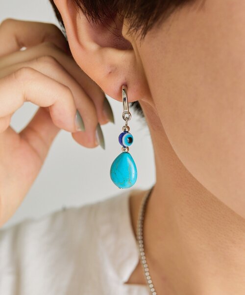 ear PAPILLONNER（イア パピヨネ） ピアス 「チタンポスト」ドロップ