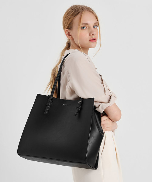 CHARLES ＆ KEITH（チャールズ&キース） トートバッグ ダブルハンドル