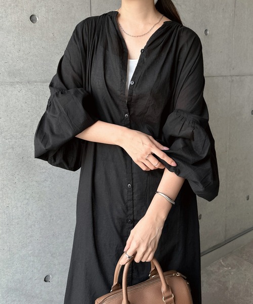【美品】Mariha インド綿ギャザーワンピース　ボリュームスリーブ黒 andme（アンドミー） ワンピース インド綿長袖ギャザーワンピース