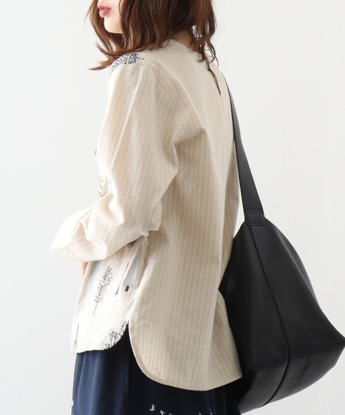 Emago ブラウス シャツ EMAGO 北欧植物刺繍ブラウス レディース