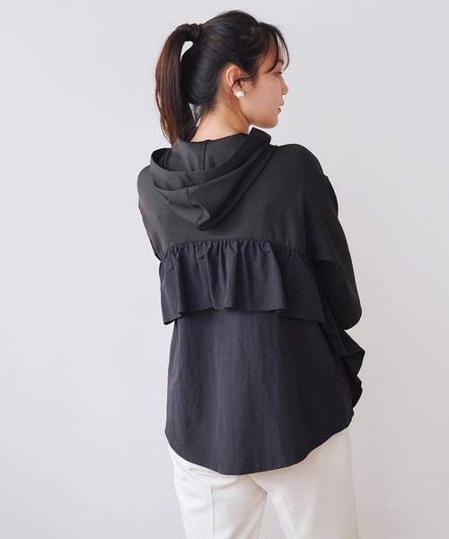 【新品タグ付き】Emma Taylor パーカー 黒 Emma Taylor パーカー オーバーラッフルドッキングシルキー