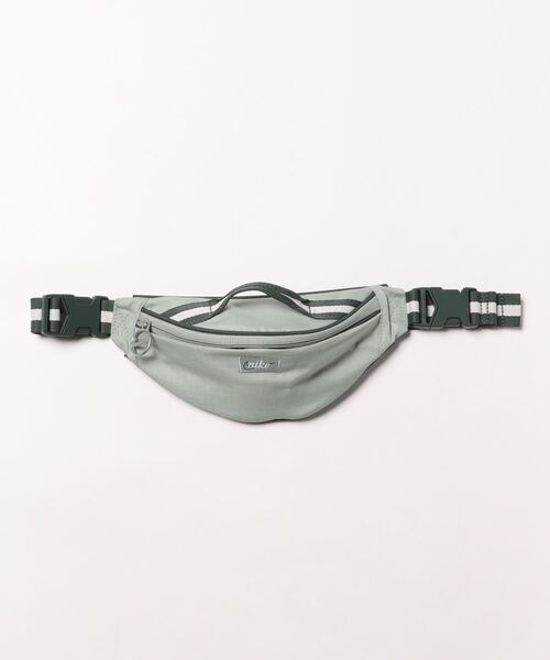 【NIKE】U SMALL WSTPCK RETRO バッグ BLK/STAGRN 国内発送 NIKE（ナイキ）の「NIKE ナイキ U SMALL WSTPCK RETRO バッグ