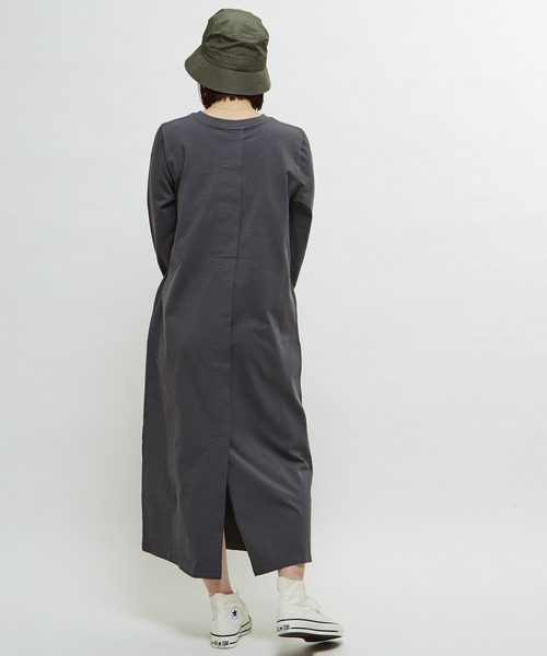 CONVERSE TOKYO ワンピース RANDOM PANEL LONG-SLEEVE DRESS