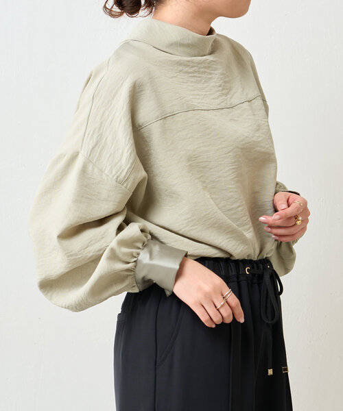Jena espace merveilleux（ジェナ エスパスメルヴェイユ） ブラウス