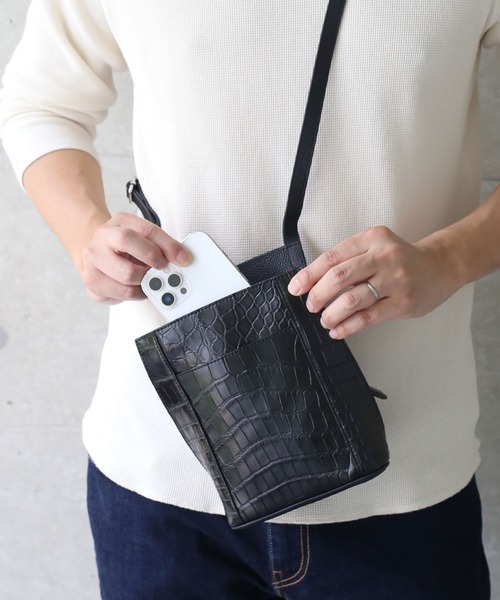 ショルダーバッグ クロコダイル スマホショルダー マット加工 メンズ レディースの画像