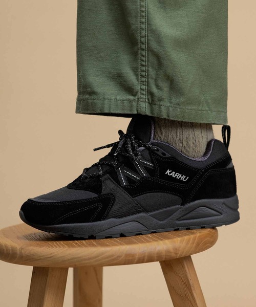 【箱付き】KARHU fusion2.0 UNISEX ブラックスニーカー KARHU（カルフ） スニーカー KARHU / “FUSION 2.0” スニーカー