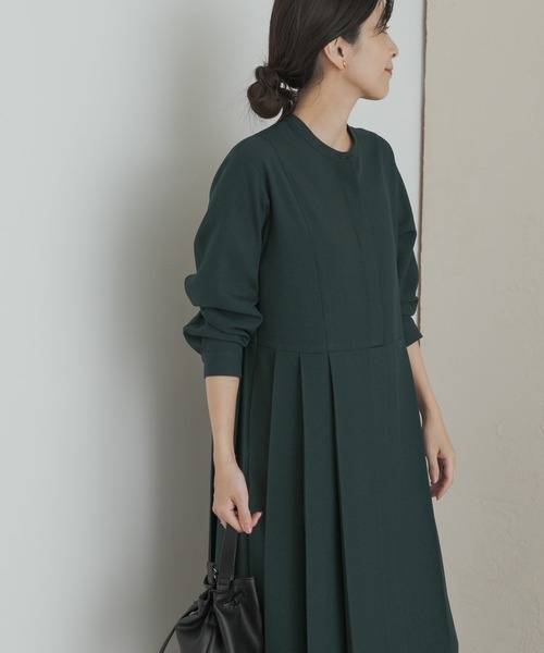 ❤️25新作 新品♡ SelfPortrait紺色切替プリーツワンピース♡　F11 Eternal Line 2025】シアードビープリーツ ワンピース|ANAYI