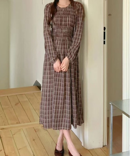 FINEnough ワンピース チェック柄シャーリングワンピース : ZOZOTOWN