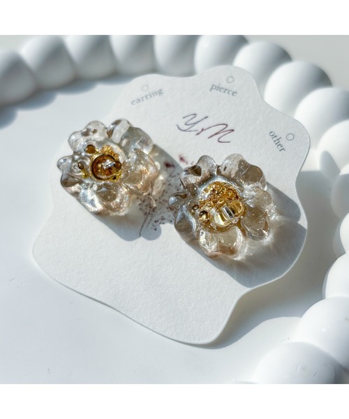 TONE（トネ） ピアス 「YM」お花のレジンピアス 金アレ対応（MA