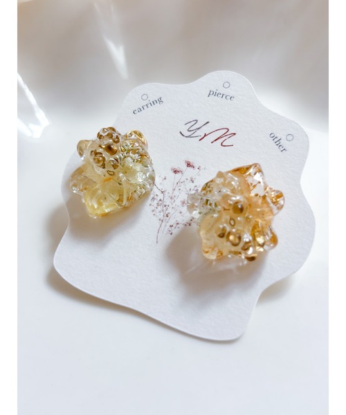 TONE（トネ） ピアス 「YM」お花のレジンピアス 金アレ対応（MA
