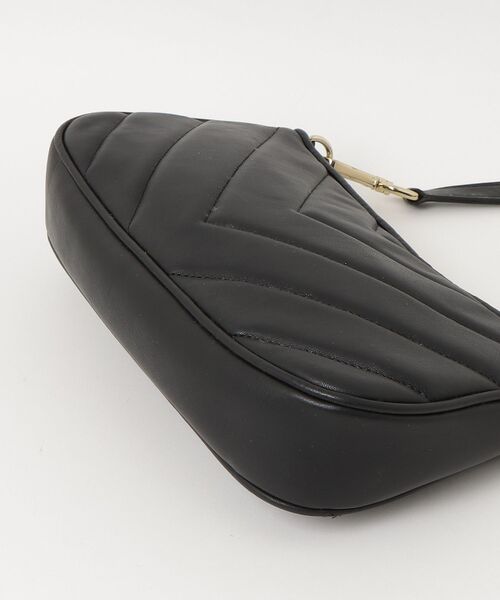 DIANA（ダイアナ） ショルダーバッグ - ブラック レディース