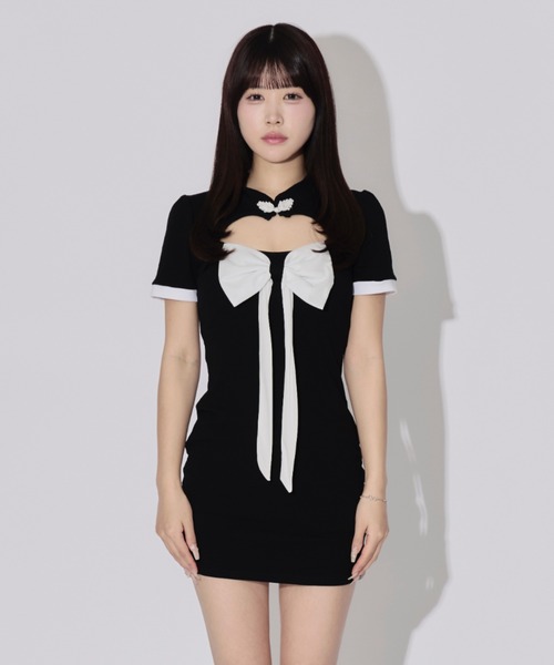 ALLuRing ChaRm ワンピース Cutout Big Ribbon Mini Dress / カット