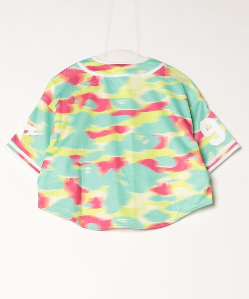 ブラウス シャツ SCREEN CAMO MULTI LOGO BASEBALL SHIRT レディースの画像