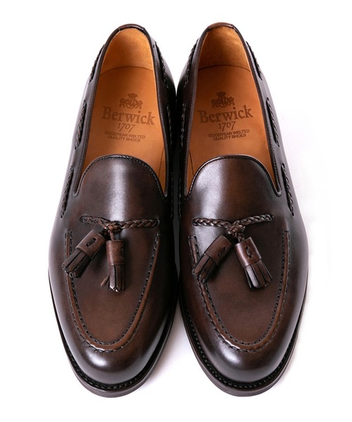 美品 バーウィック タッセルローファー 本革 ダイナイト 黒 UK6 25.5 Berwick1707 | タッセルローファー | 4340BCDABK – バーウィック