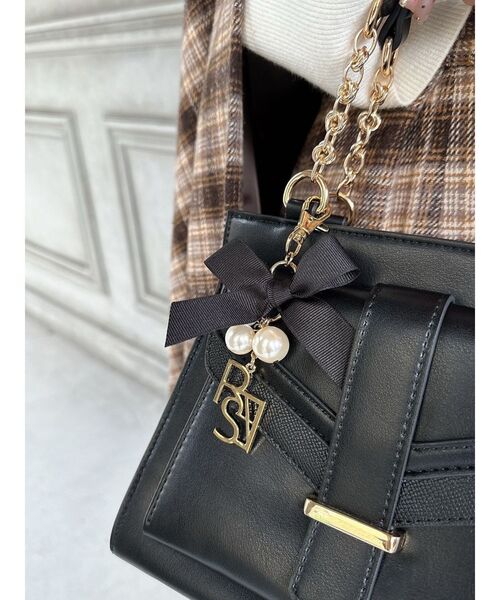 RESEXXY キーホルダー ロゴモチーフバッグチャーム : ZOZOTOWN