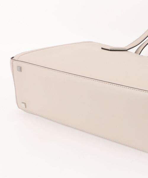 MICHAEL KORS（マイケルコース） トートバッグ LAILA ぺブル レザー