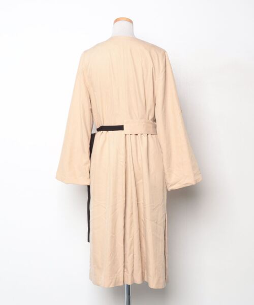 「SOFFITTO」 コート 2 ベージュ レディース_画像2