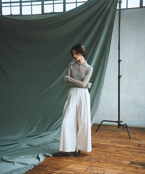 美品✨現行タグ kayme ケイミー 洗えるショートカーディガン 伸縮性 kayme✨現行タグ ケイミー 洗えるショートカーディガン 伸縮性
