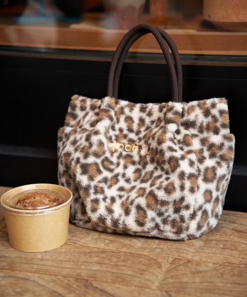 ikka（イッカ） トートバッグ ボアロゴイリミニトート レディース