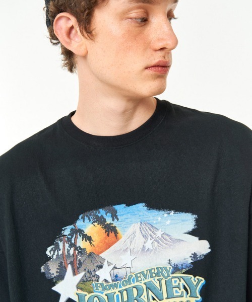 tシャツ A'GEM/9 × .kom「MAIN BOOTH/メインブース」Cinema T-Shirt/シネマ半袖カットソー レディース メンズ A'gem 9 tシャツ A'GEM/9 × .kom「MAIN BOOTH/メインブース