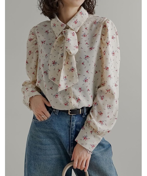 【viviennewestwood✨️イタリア製】 小花柄 リボンタイ ブラウス Re:EDIT（リエディ） ブラウス シャツ 「2025SS COLLECTION」「2WAY