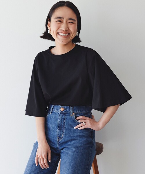 【新品タグ付】23区 現行　ハイエンドフレアスリーブ Tシャツ　トップス　大きめ 23区 tシャツ 「洗える」ハイエンド フレアスリーブ Tシャツ