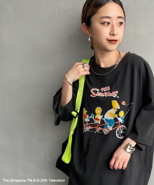 tシャツ 「JEANS FACTORY CLOTHES/ジーンズファクトリークローズ」 SIMPSONS / ダメージ キャラクターTシャツ レディー