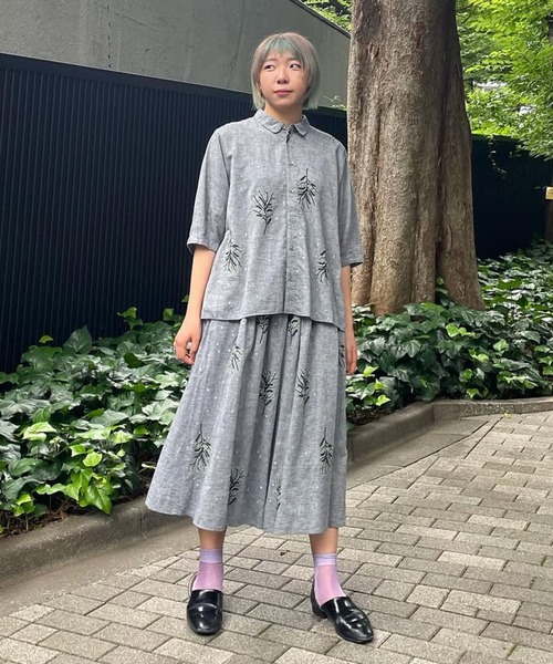 お値下げ 未使用品 スーパーハッカ ボタニカル刺繍パーカー SUPER HAKKA - スーパーハッカ 💐刺繍スニーカー👟 Lサイズの