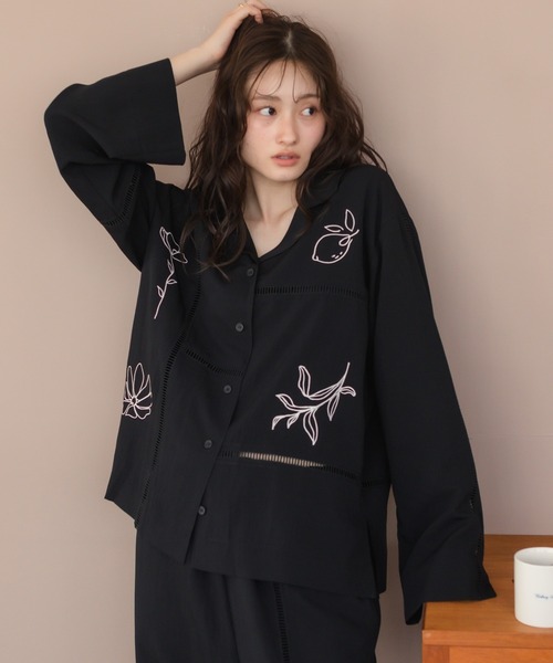 ブラウス シャツ 「Hideka Original」刺繍パッチワークシャツ/セットアップ対応 オーバーサイズ ルーズシルエット トレンド 韓国 ボタニ