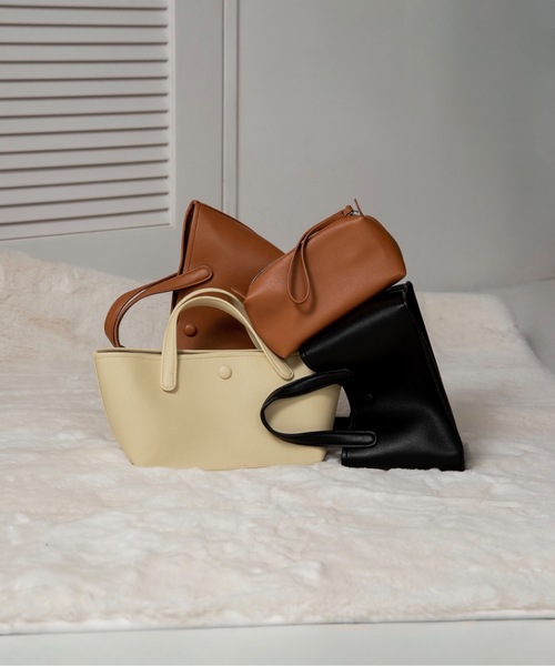 ショルダーバッグ lawgy drawstring 2way bag lawgy（ラウジー）の「drawstring 2way bag（ハンドバッグ）」 - WEAR