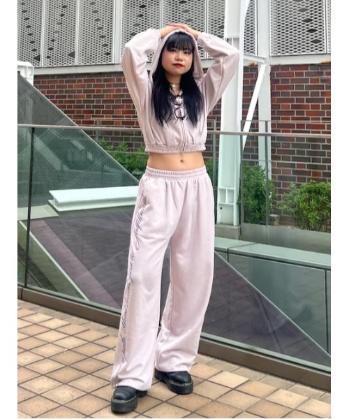 jouetie（ジュエティ） パーカー ラメクロップドZIPフーディー