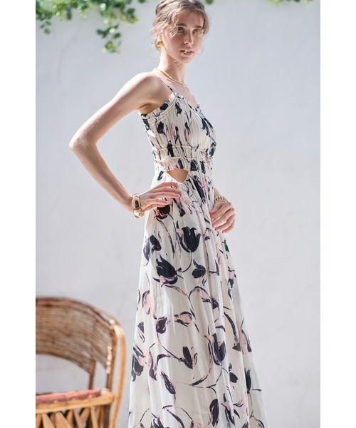 Estella.K ワンピース Julia Satin print Long Dress シャーリング