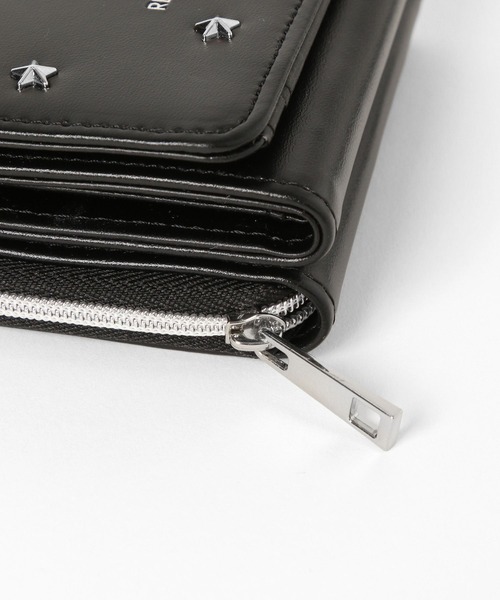 repipi armario（レピピアルマリオ） 財布 スタースタッズウォレット