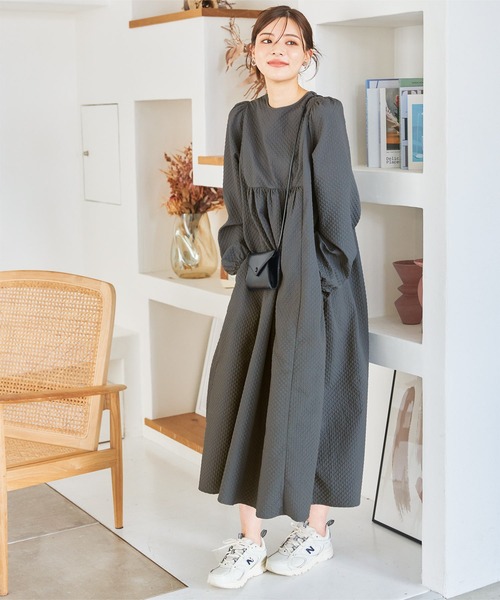 「KOBE LETTUCE」 長袖ワンピース FREE ベージュ レディース_画像3