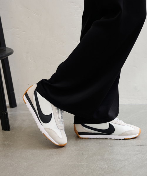 NIKE（ナイキ） スニーカー ウィメンズパシフィック レディース