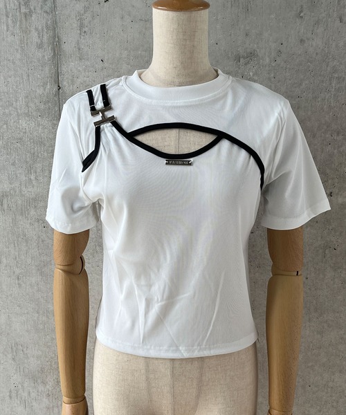 MAMC カットアウト レース タートルネック Tシャツ ミニ ショート丈 MAMC カットアウト レース タートルネック Tシャツ ミニ ショート丈の