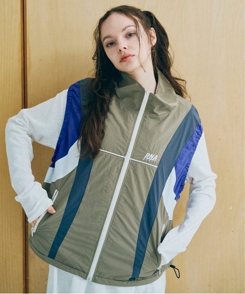 RNA ベスト ジレ V0164 スウィッチングトレベスト レディース