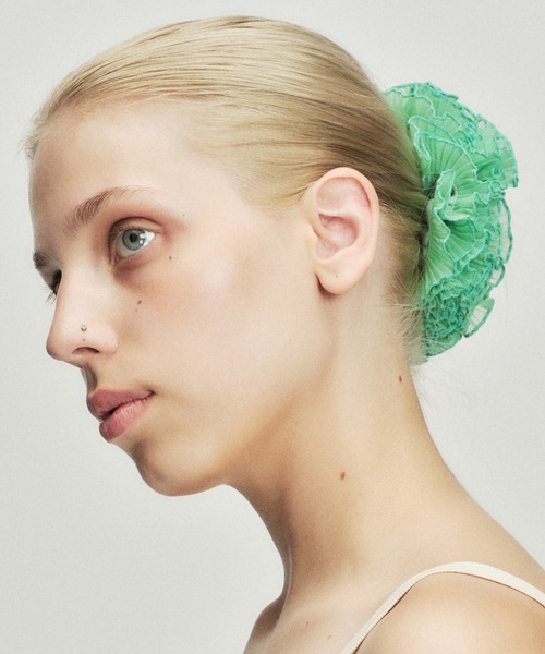 GOOD SQUISH BEA-UTIFUL シルクフリルシュシュ　アイボリー セール】【GOOD SQUISH】BABY BEA-UTIFUL シルクフリルシュシュ ギフト