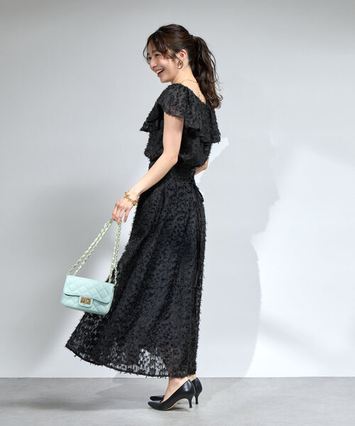 ラブティックボンボン　カットジャガードフリルカラーブラウス　新品　オフショル La boutique BonBon｜【セットアップ可・最強愛され】カット