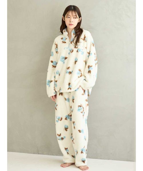 snidel  パジャマ　新品未使用　長袖長ズボン SNIDEL HOME パジャマ ルームウェア ボアフリースロングパンツ