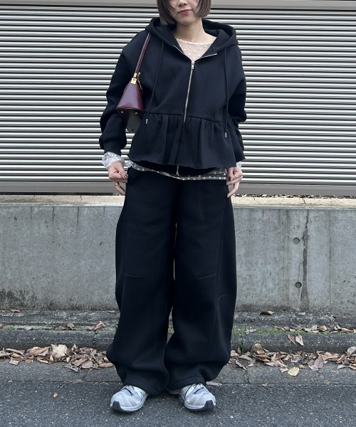 ニッセン（nissen） パンツ 裏起毛スウェットバレルレッグパンツ