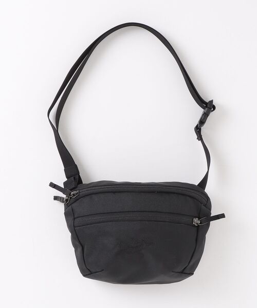 ARC'TERYX（アークテリクス） ワンポイントショルダーバッグ