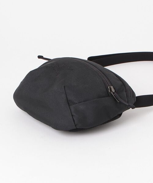 ARC'TERYX（アークテリクス） ワンポイントショルダーバッグ
