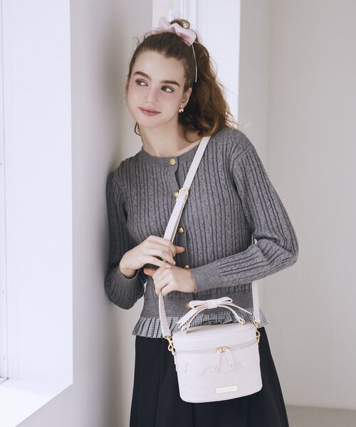 メゾンドフルール チョコレートキューブバッグ ショルダーバッグ Maison de FLEUR（メゾンドフルール） ハンドバッグ FLEURチョコレート