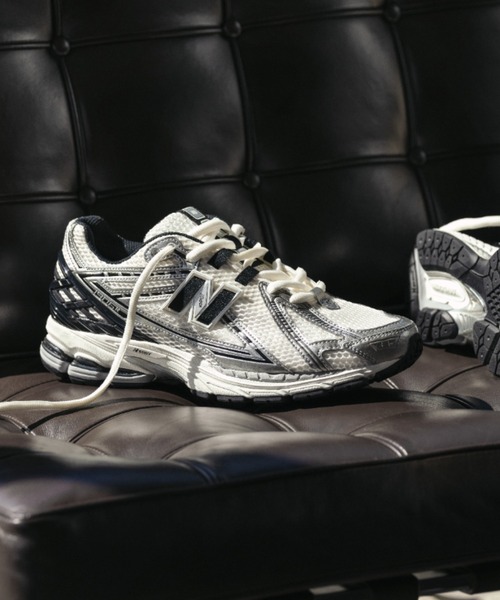 New Balance（ニューバランス） ローカットスニーカー 26.5cm シルバー