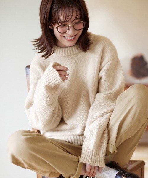 ■新品JUSGLITTYふわふわゆるニット セーター セール】パールデザインふわふわニット（ニット/セーター